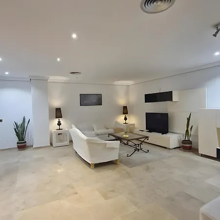 Gran En Puerto Banus